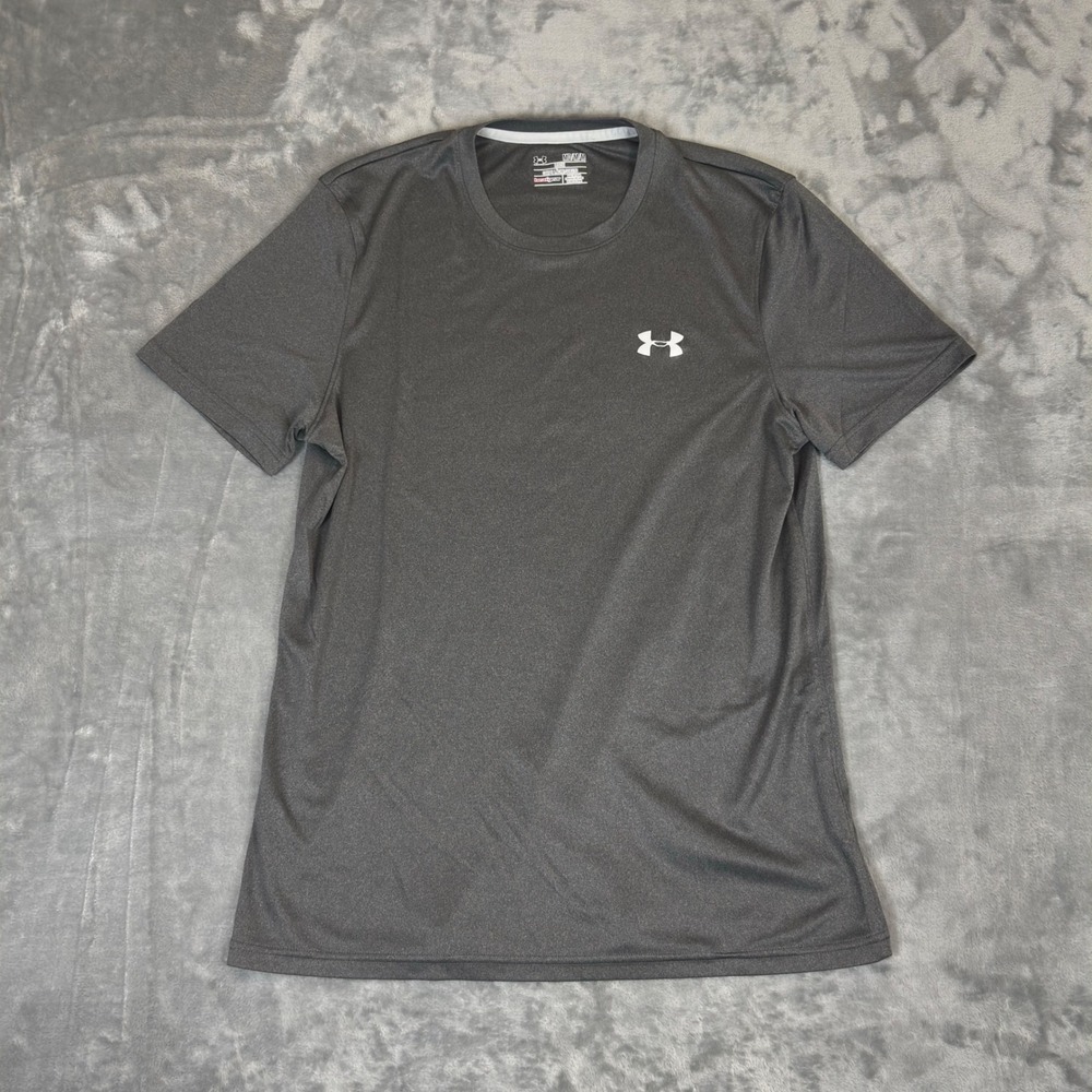 Under Armour Shirt Mens Medium Gray HeatGear Loose Fit Short Sleeve Gym Workout